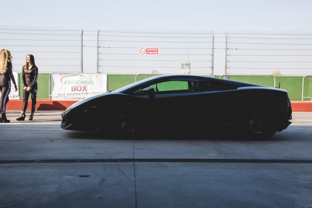Conducir un Lamborghini Italia