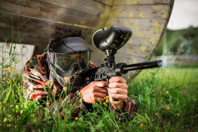 Paintball de 400 tiros en Vezzano con una duración de 2 horas.