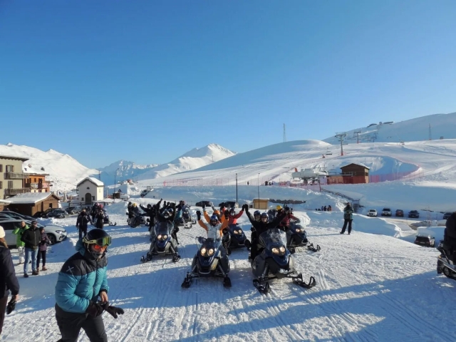  Experiência de snowmobile 