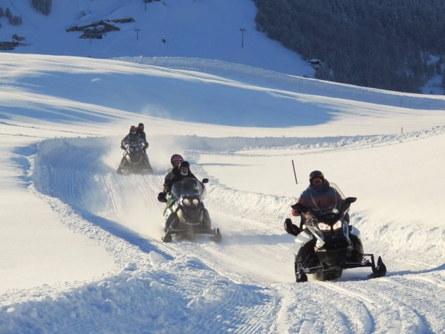 Crap de La Paré Schneemobiltour 45 Min