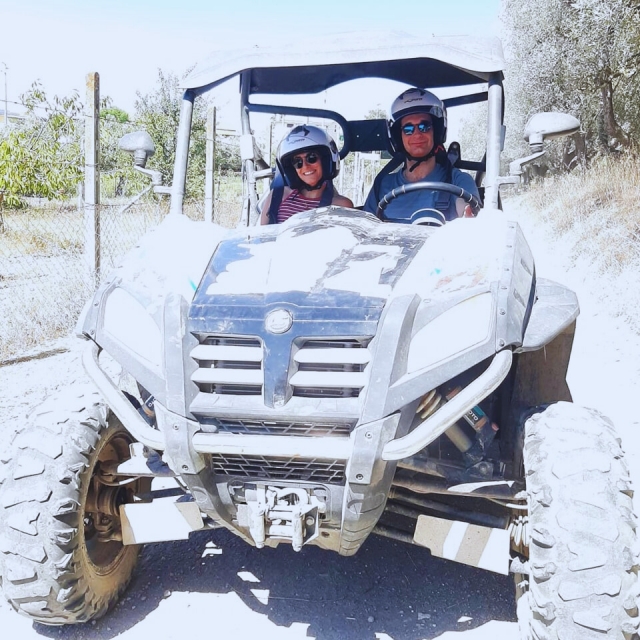 4 小时 Cerite 腹地越野车之旅