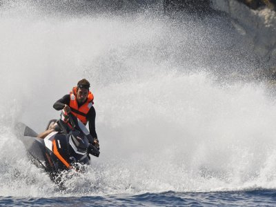 Jet ski route in Playa La Malvarrosa 30min