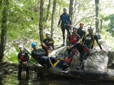 Journée complète d'escalade du parc Alto Tajo Guadalajara