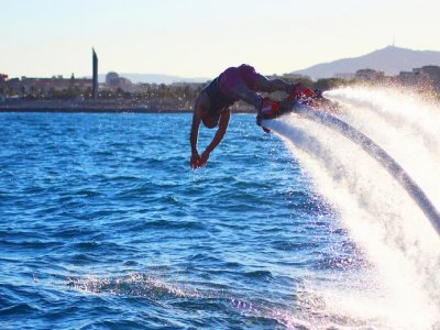 Flyboard 30 Minuten, um Barcelona zu wählen