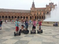  Junto à fonte da Plaza de España 