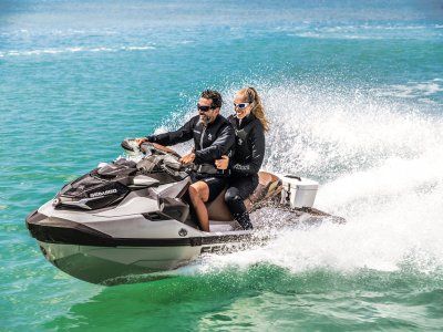 Ruta en 2 motos de agua biplaza en Marbella 1 hora