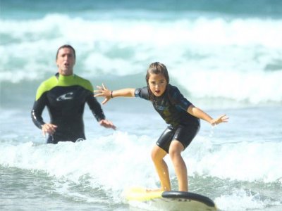 Curso básico de surf en Zarautz 2 horas