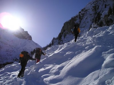 Raquetas de nieve en Posada de Valdeón iniciación