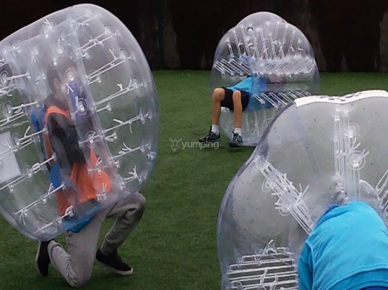 Diversion con futbol bubble