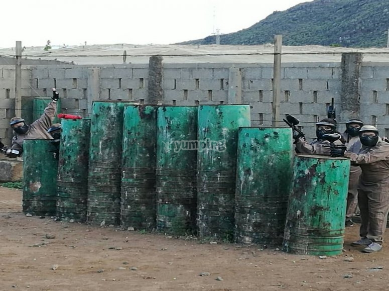 Team building con paintball en Guimar y 100 bolas desde 20€