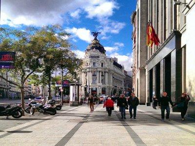 2h mythological city sightseeing in Madrid
