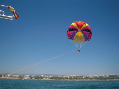 Parascending en Platja de Llevant 15 min 1-2 pax