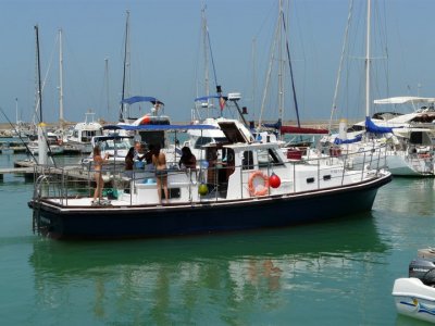 Paseo en barco y carreras de caballos en Chipiona