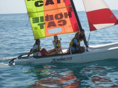 Curso para navegar en catamarán en Calella 3 horas