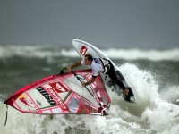  Catching the wave windsurfing