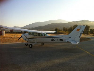 Piloto por un día Málaga 2 personas 1h 15 minutos