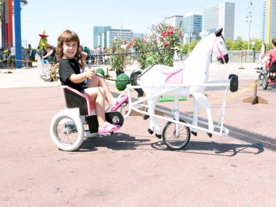 Triciclo de caballo en Barcelona, 30 minutos
