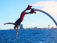 Flyboard cayendo de espaldas