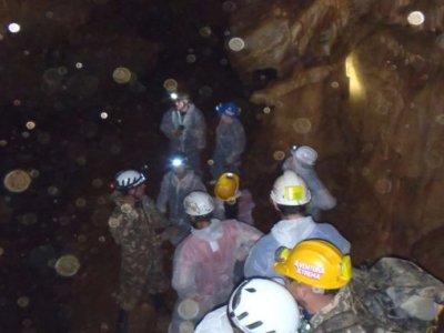 Espeleología en la cueva Arcoia Nivel medio