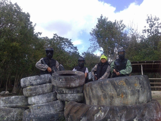 Cubrete del otro equipo