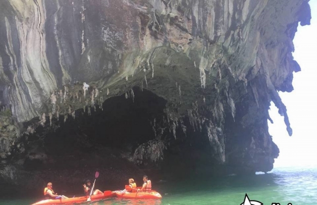 Kayak con los amigos