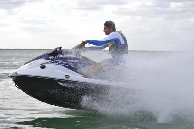 e-19653176-moto1530540236481.jpg