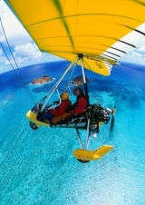 Ultraligero sobre el mar