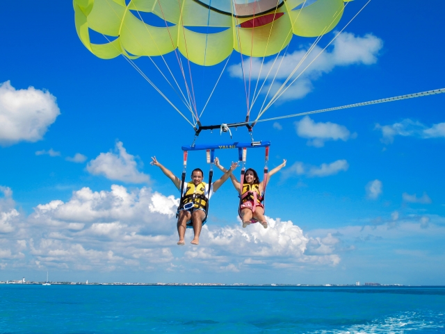 parasail-center-10-cancunrivieramaya-tours-parasailing.jpg