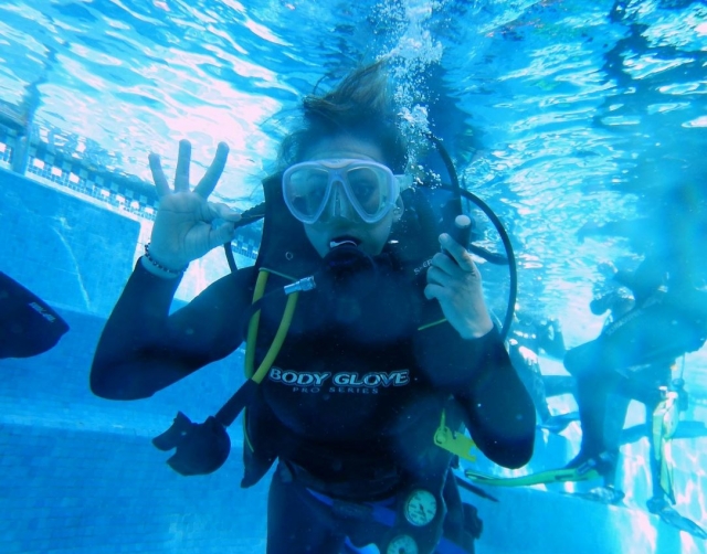 Buceadora en aguas confinadas