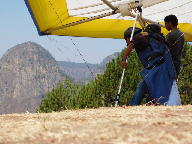 Despegando en el ala delta