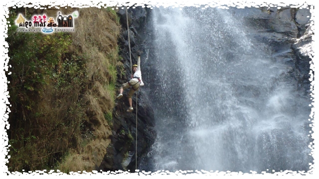Rappel 70 metros Cascada. Descenso
