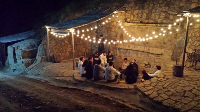 Conoce el pueblo de noche