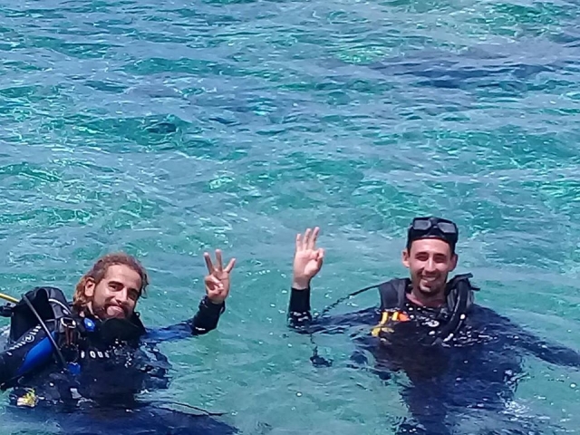 Disfruta de aprender a bucear en una de las playas más  bellas de México