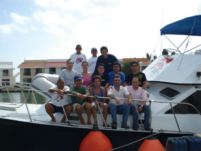 Todos a bordo a punto de iniciar la aventura