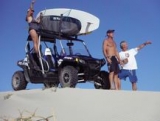 Buscando la playa para surfear