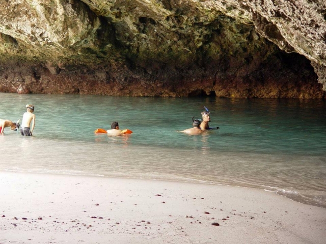 Visita guiada de snorkel en las Islas Marietas 