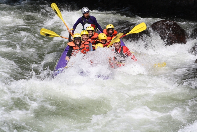 Atravesando un rápido