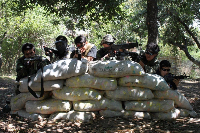 Defiendete del enemigo