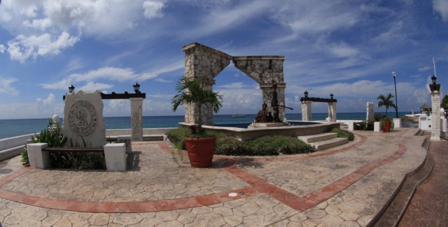 Monu,emto al Mestizaje.