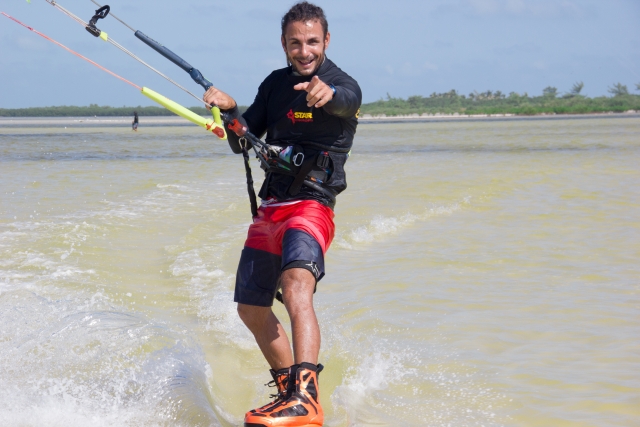 Los mejoternera instructoternera de kite surf