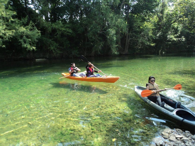 Kayak en las cumbternera
