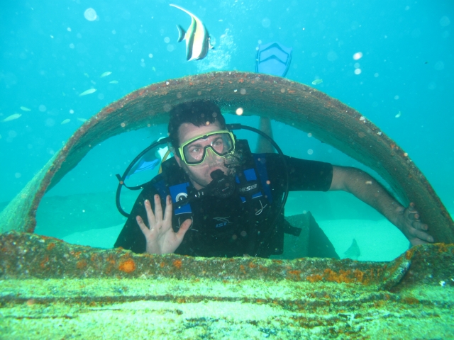 The Nuremberg, Land-s end