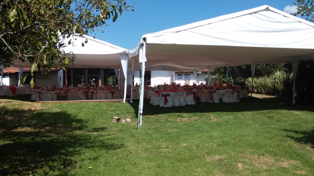 250 personas