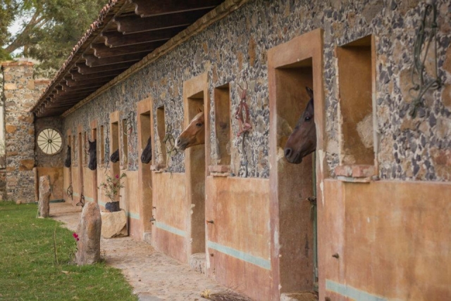 Caballerizas