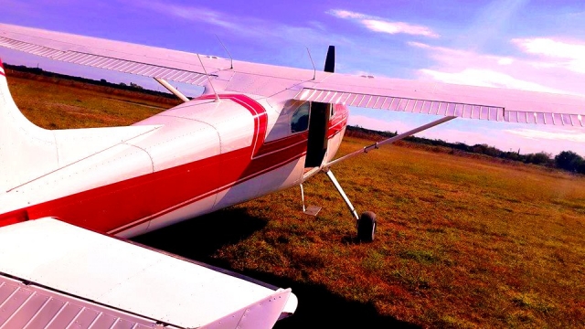 Nuestro Avion Cessna