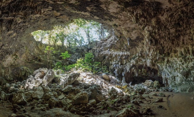 Descubre el interior de las cavernas