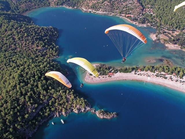 Lanzate en parapente