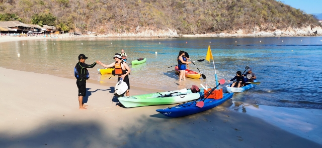 Huatulco Kayaks