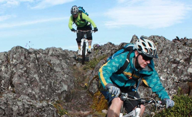 por montanas extremas