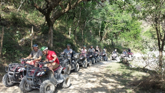 Ven con tus amigos en cuatrimoto